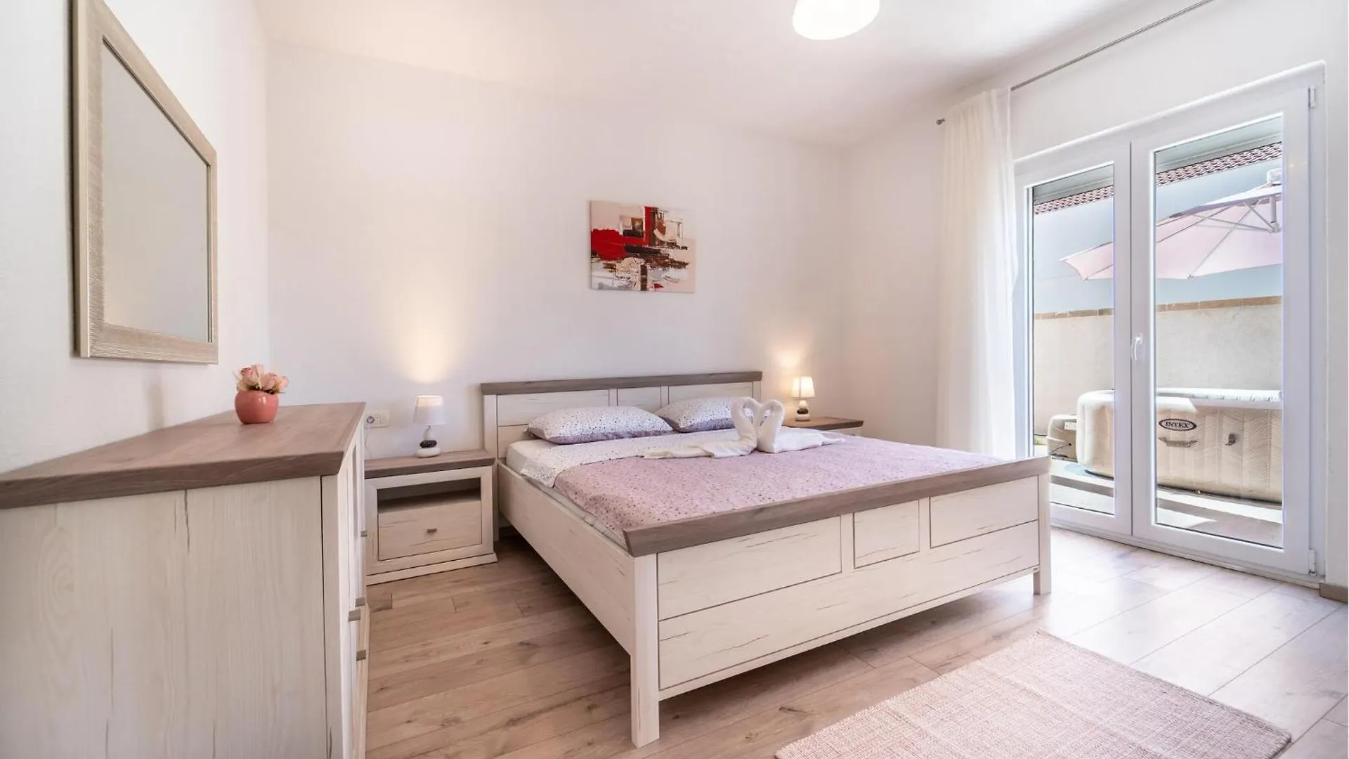 Beautiful Apartment In Benkovac With Kitchen Croacia